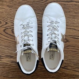 Vintage Havana “Gadol Perforated” Sneakers | Women’s Size 10